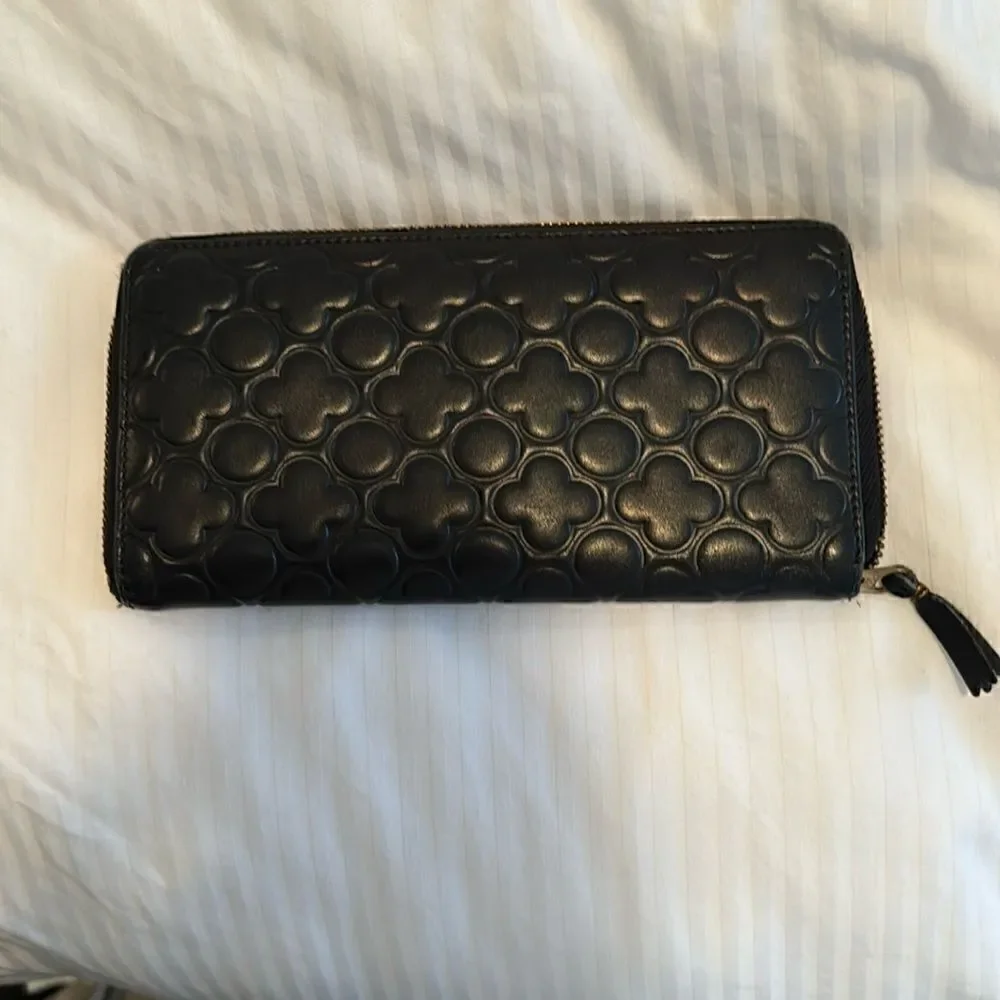 Comme des garcones black clover wallet